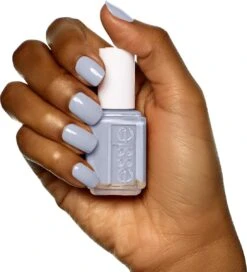 Essie Nagellak - 203 Cocktail Bling- Lila -Poeder - Foundation Winkel 1090x1200 3