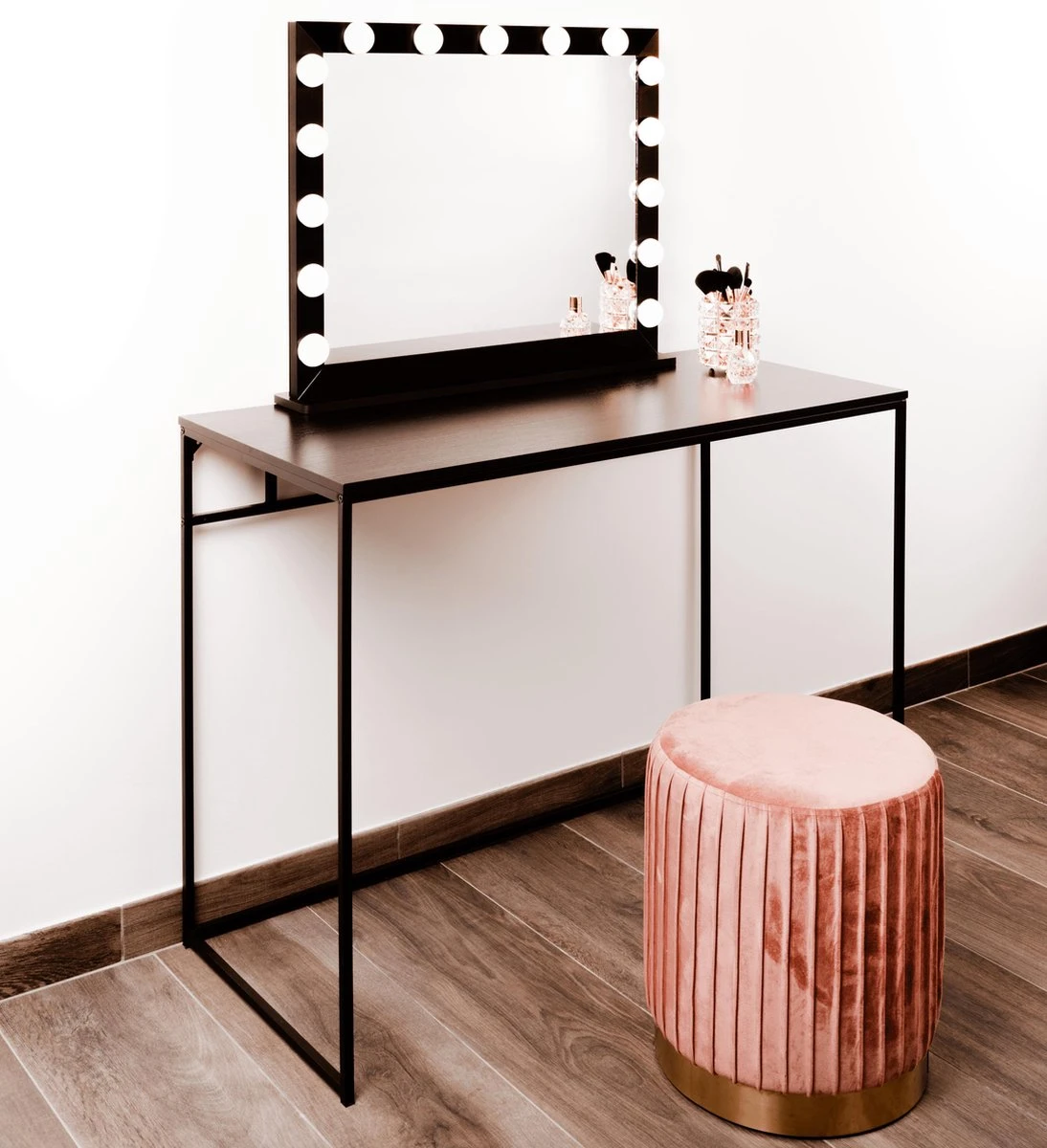 Make Up Spiegel Met Verlichting | Vivo | Hollywood Spiegel | Zwart | Touch | 3 Standen | 70x54 7 Make Up Spiegel Met Verlichting | Vivo | Hollywood Spiegel | Zwart | Touch | 3 Standen | 70x54 - Afbeelding 5