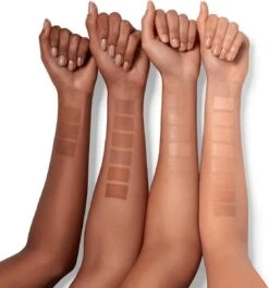 Clinique Superbalanced Foundation - 03 Ivory -Poeder - Foundation Winkel 1119x1200 1