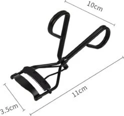 INTER-ESQUE® Wimperkruller - Eyelash Curler + 3x Gratis Extra Siliconen Pad & 3x Extra Kam - Zwart 14 INTER-ESQUE® Wimperkruller - Eyelash Curler + 3x Gratis Extra Siliconen Pad & 3x Extra Kam - Zwart -Poeder - Foundation Winkel 1200x1123 1