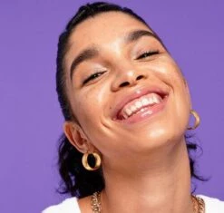 NYX Professional Makeup - Honey Dew Me Up Primer -Poeder - Foundation Winkel 1200x1140