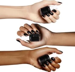 Essie Licorice 88 - Zwart - Nagellak 29 Essie Licorice 88 - Zwart - Nagellak -Poeder - Foundation Winkel 1200x1152 4