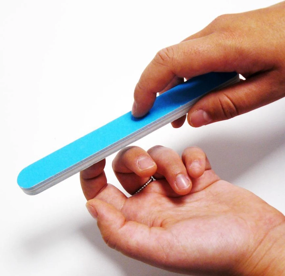 Doodadeals® | 6-Way Nail File And Buffer Block | Shape En Shine | 6-laagse Nagelvijl | Blauw 3 Doodadeals® | 6-Way Nail File And Buffer Block | Shape En Shine | 6-laagse Nagelvijl | Blauw