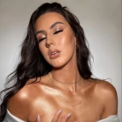 Sosu By SJ - Bronze Bar Illuminating Bronzer Stick - Sun Kissed Glow 9 Sosu By SJ - Bronze Bar Illuminating Bronzer Stick - Sun Kissed Glow -Poeder - Foundation Winkel 1200x1195 7