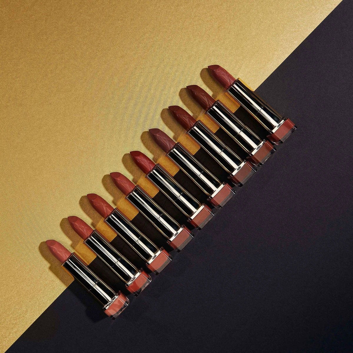 Max Factor Colour Elixir Lipstick - 005 Simply Nude 8 Max Factor Colour Elixir Lipstick - 005 Simply Nude - Afbeelding 6