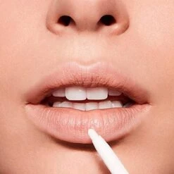 Bourjois Miraculous Lippenpotlood - 1 Transparant -Poeder - Foundation Winkel 1200x1200 427