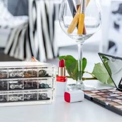 Relaxdays Make-up Organizer Acryl - 3 Lades Met Vakken Acrylbox - Cosmeticabox Opbergdoos - Doorzichtig -Poeder - Foundation Winkel 1200x1200 576