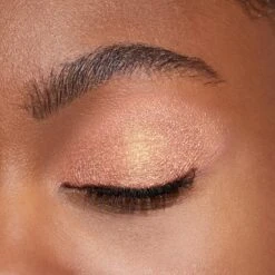 Bourjois Little Round Pot Oogschaduw - 11 Pink Parfait 22 Bourjois Little Round Pot Oogschaduw - 11 Pink Parfait -Poeder - Foundation Winkel 1200x1200 701