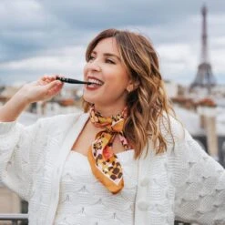 Bourjois Liner Pinceau Eyeliner - 04 Bleu Pop Art -Poeder - Foundation Winkel 1200x1200 822