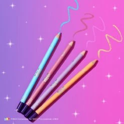 Makeup Revolution X Bratz Kohl Liner Set - Eyeliner/Oogpotlood Set - Pastel Lila, Roze, Oranje & Blauw -Poeder - Foundation Winkel 1200x1200 891