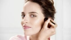 Bourjois Foundcealer Foundation - 110 Vanille Clair 24 Bourjois Foundcealer Foundation - 110 Vanille Clair -Poeder - Foundation Winkel 1200x675 2