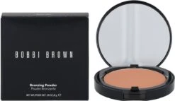 Bobbi Brown Bronzing Powder - Golden Light -Poeder - Foundation Winkel 1200x696