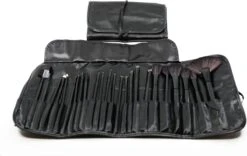 De Ultieme Make-up Ervaring: Cosmetische Spiegel Met 16 LED's En Set Van 24 Professionele Make-up Kwasten - Perfect Voor Een Vlekkeloze En Verlichte Look! Spiegel - Kwasten - Make-up Kwasten - Make-up Spiegel - Verlichting - LED - -Poeder - Foundation Winkel 1200x757