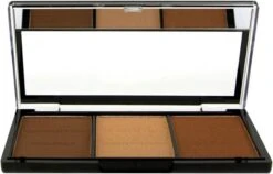 Makeup Revolution - Ultra Brightening Contour Kit C04 - Light/Medium -Poeder - Foundation Winkel 1200x768 1