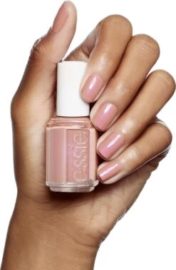 Essie Original - 606 Wire-less Is More - Roze Nagellak - Parelmoer - 13,5 Ml -Poeder - Foundation Winkel 782x1200 3
