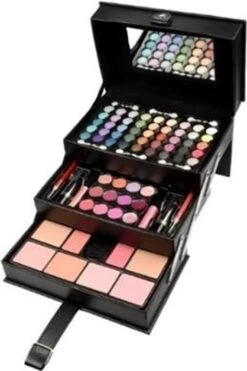Makeup Trading - Beauty Case Complete Makeup Palette - -Poeder - Foundation Winkel 798x1200 1