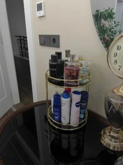 KIARA Badkamer Cosmetische Sieraden Organizer Multifunctionele Organizer 2-Tier Dienblad Catering Goud 9 KIARA Badkamer Cosmetische Sieraden Organizer Multifunctionele Organizer 2-Tier Dienblad Catering Goud -Poeder - Foundation Winkel 902x1200 5