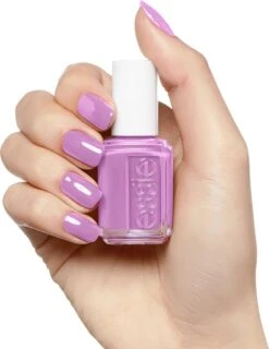 Essie Play Date 102 - Lila - Nagellak -Poeder - Foundation Winkel 926x1200 5