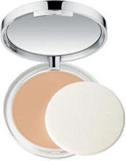 Clinique Stay Matte Sheer Pressed Powder - 02 Stay Neutral - Gezichtspoeder 9 Clinique Stay Matte Sheer Pressed Powder - 02 Stay Neutral - Gezichtspoeder -Poeder - Foundation Winkel 941x1200