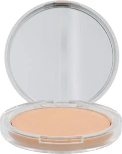Clinique Almost Powder SPF 15 - Light - Make-uppoeder -Poeder - Foundation Winkel 947x1200