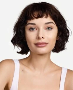 Make-Up Poedervorm Almost Powder Clinique Spf 15 24 Make-Up Poedervorm Almost Powder Clinique Spf 15 -Poeder - Foundation Winkel 970x1200