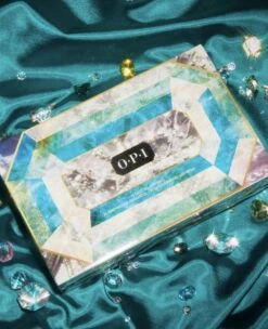 OPI Jewel Be Bold Gift Set Voor Nagels - Nagellak - | Cadeau Tip! 8 OPI Jewel Be Bold Gift Set Voor Nagels - Nagellak - | Cadeau Tip! -Poeder - Foundation Winkel 974x1200 2