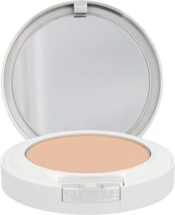 Clinique Beyond Perfecting Powder Foundation & Concealer - 06 Ivory - Foundation -Poeder - Foundation Winkel 975x1200 2